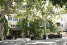 Hôtels d'Avignon - Le Prieuré Beaumanière