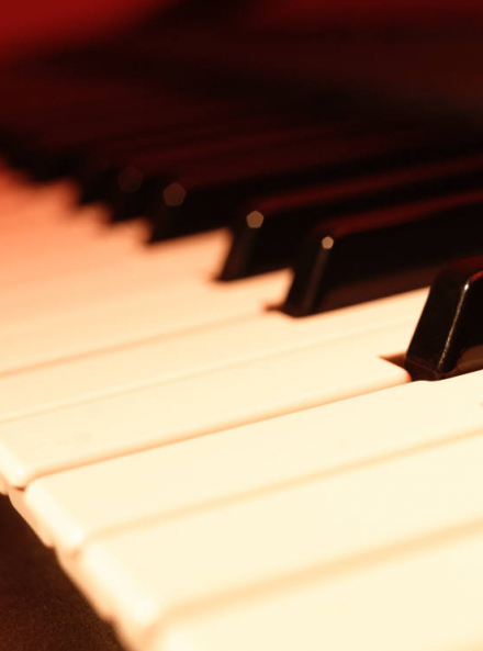 Cours de piano à l'école Régis Bonneel