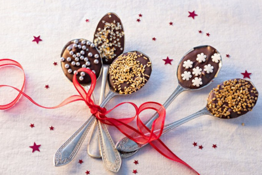 Recette cadeau de Noël : cuillère chocolat