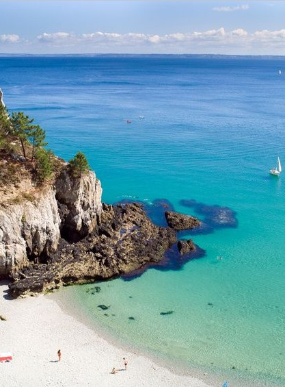 Plage de Morgat dans le Finistère