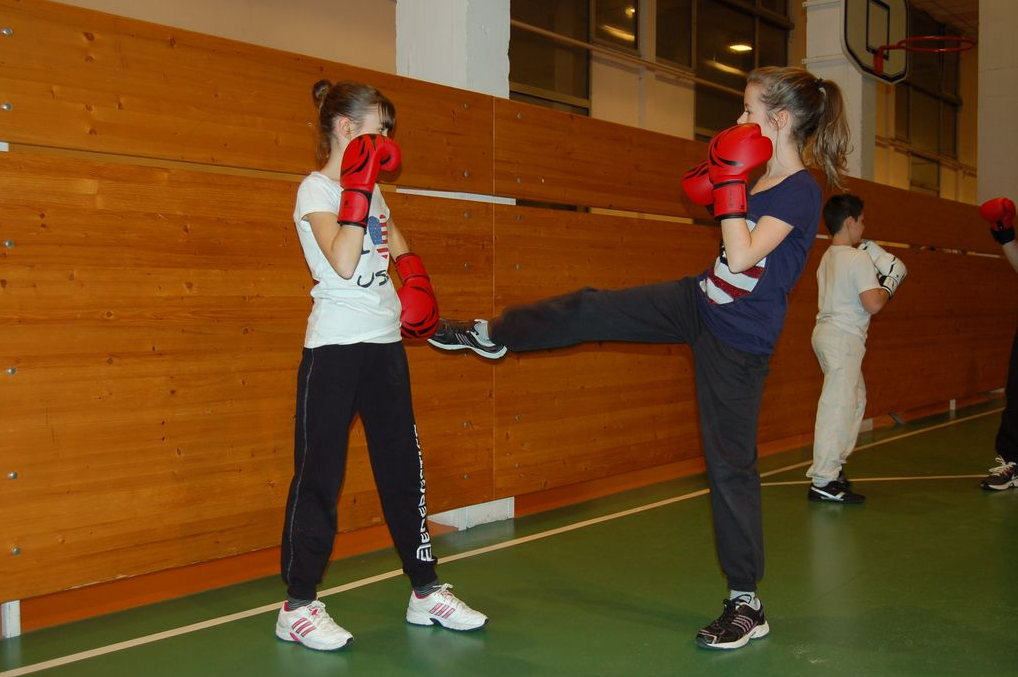 Clermont Savate Boxe cours de boxe pour enfants et adultes en Auvergne. Citizenkid