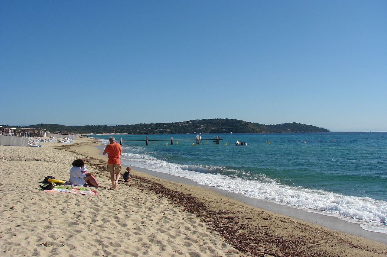 Plage De Pampelonne Celebre Plage De France En Famille Citizenkid