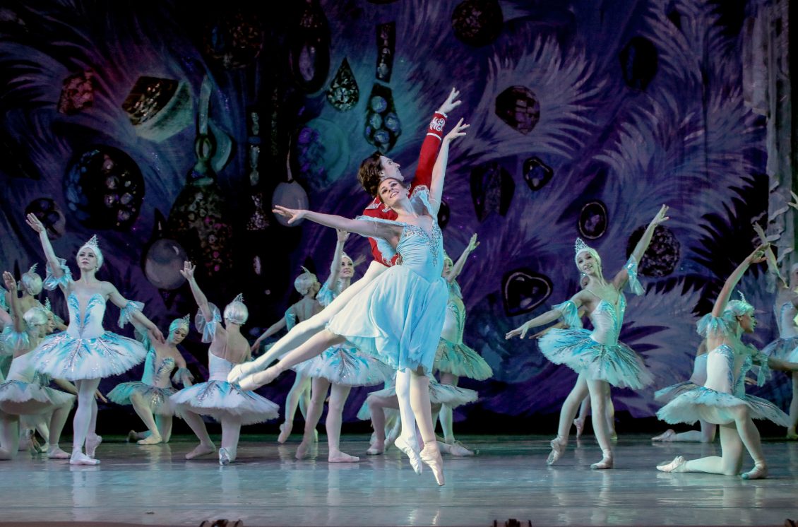 Casse-noisette Ballet & Orch. Bolchoi De Minsk Casse-Noisette par le Ballet de Kiev en tournée en France : spectacle