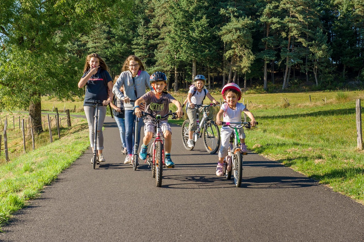 Via Fluvia balades à vélo en famille entre Loire et Rhône Citizenkid Via Fluvia balades à vélo en famille entre Loire et Rhône Citizenkid