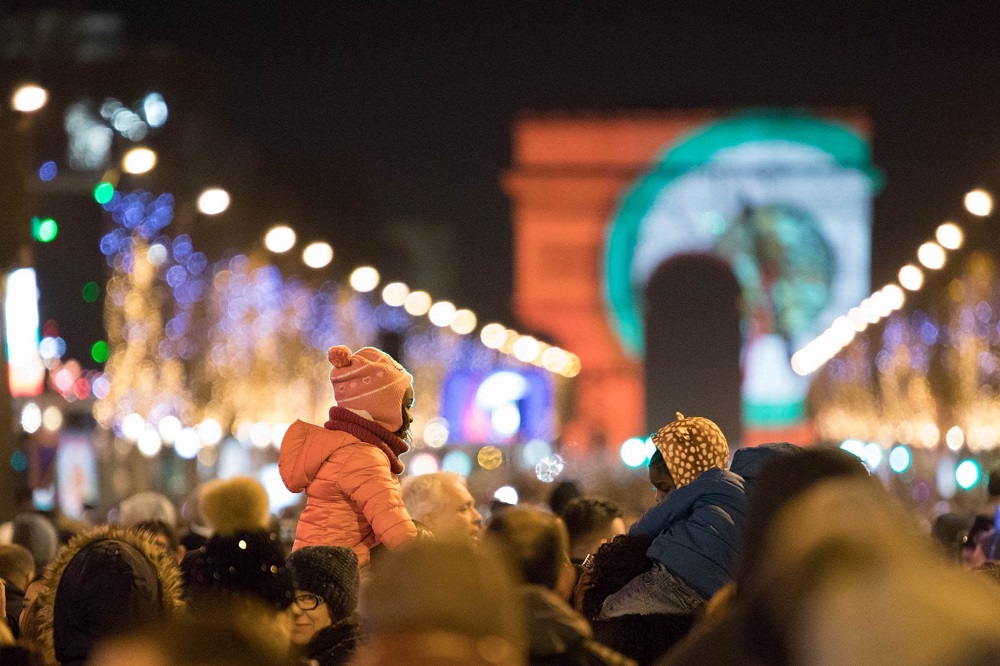 reveillon nouvel an paris famille Mcascidos