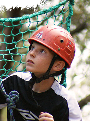 Parc Les Roches Nature et Aventure - Enfant accrobranche