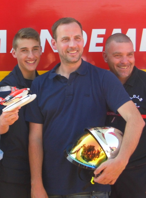 Raphaël, Fred Testot et Nicolas Phillipe- Planes 2