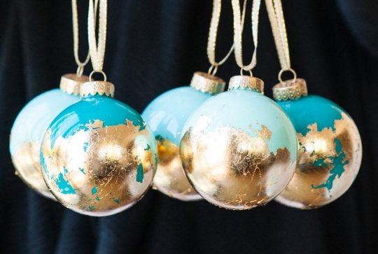 Boule de Noël feuille d'or