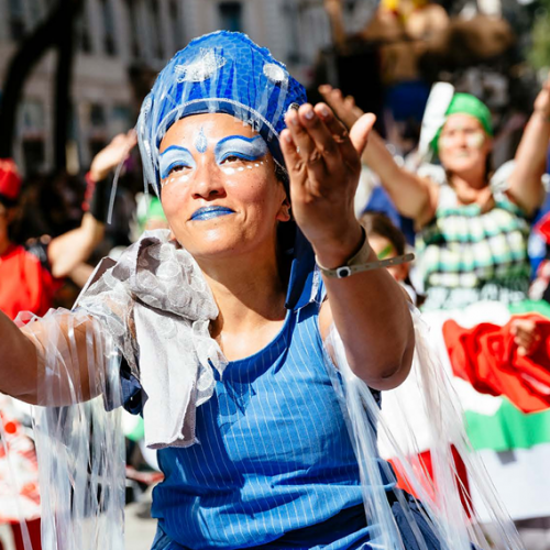 Photo du défilé de la Biennale de la Danse en 2014
