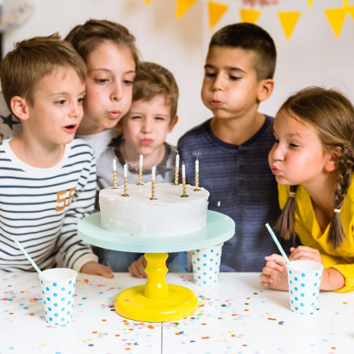 Adobe Stock - anniversaire enfants