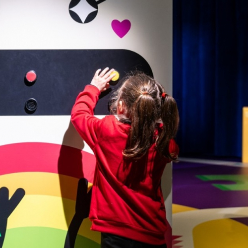 Le P'tit Cap : enfant et couleurs