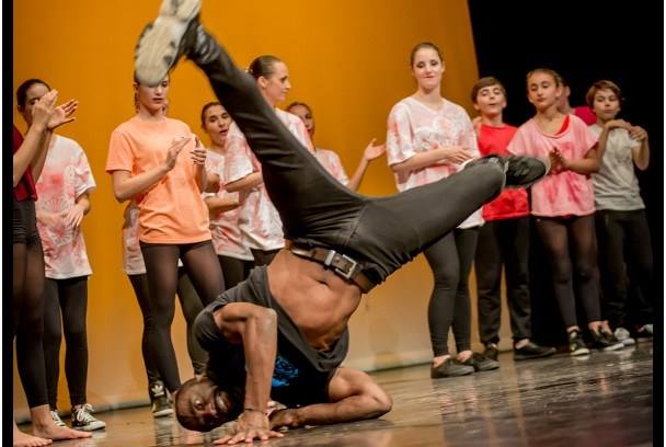 Les Héros des Hostos - Breakdance