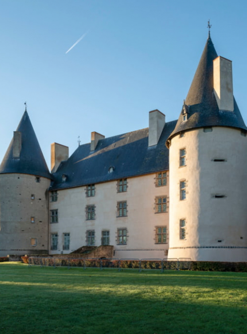 Château de Villeneuve-Lembron