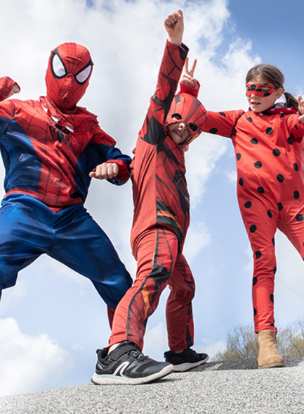 SPIDERMAN, MOI ET LE RESTE DU MONDE Cie Carna