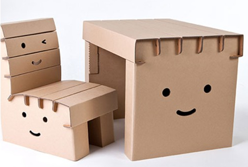 Bureau en carton