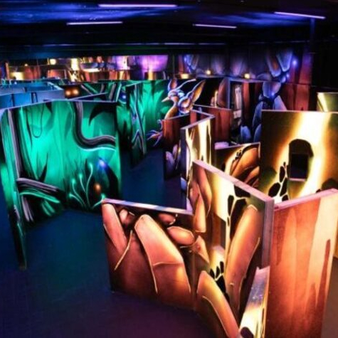 Laser World La Défense