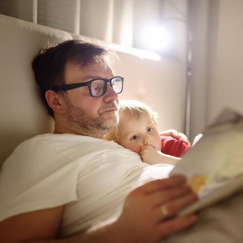 Histoires du soir : comment rendre le rituel original ?