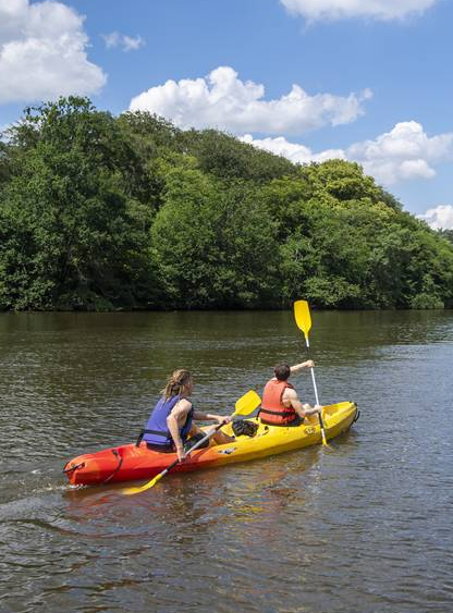 Floating, base loisirs nautiques à Nantes