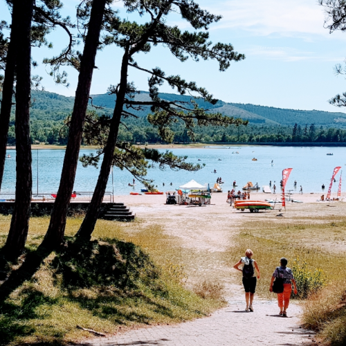 Lac de Saint-Ferréol : base de loisirs avec nombreuses activités