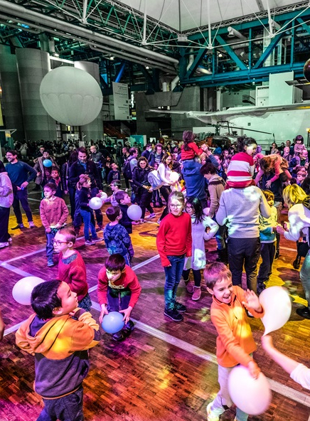 La Grande fête des enfants à la Cité des sciences et de l'industrie : boum