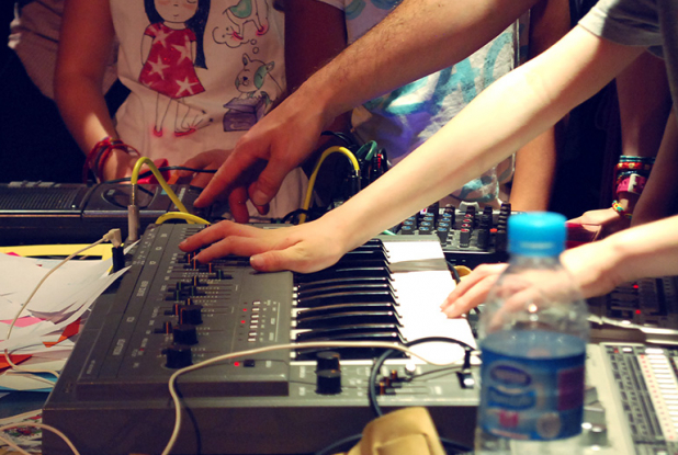 Mini Weather : l'atelier de création d'un tube techno est sans doute celui qui a eu le plus de succès. Effets garantis !