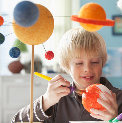 Fête de la science - enfant et grand-père