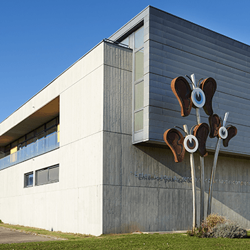 La médiathèque Tomi Ungerer.