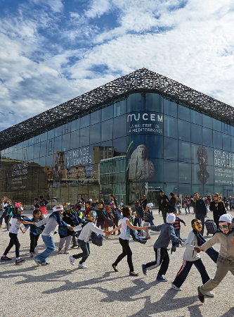 Parade des Marionnettes