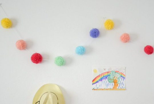 Guirlande de pompons