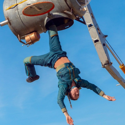 Jardins en scène : Artiste dans les airs