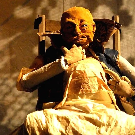 Une Antigone de papier - Cie Les Anges au Plafond