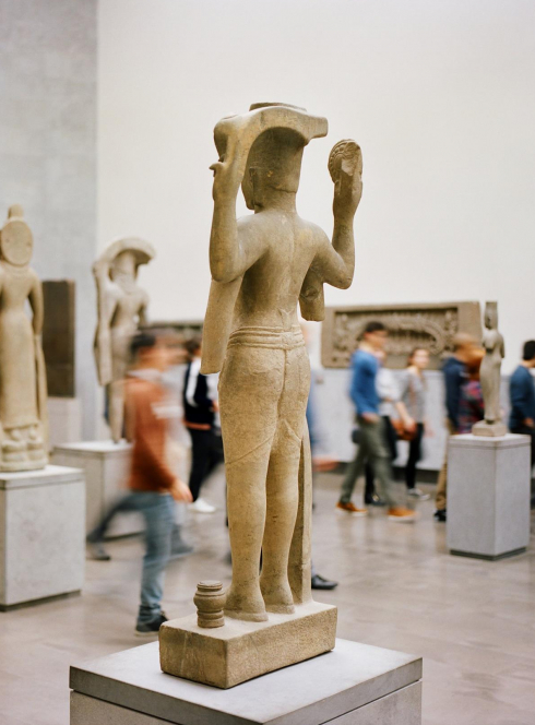 Musée national des arts asiatiques  – Guimet, la cour khmère