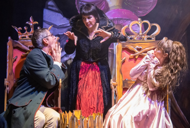 Les chansons préférées de l’Oncle Walt : sur les trônes