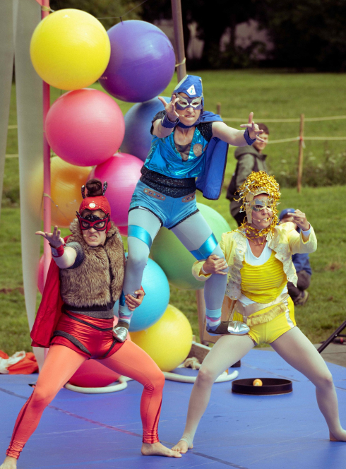 Bonjour Bonheur - Cie Mesdemoiselles