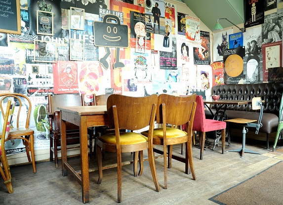 Le Loir dans la théière