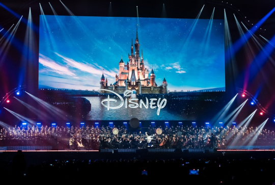 Disney Concert : Orchestre devant écran