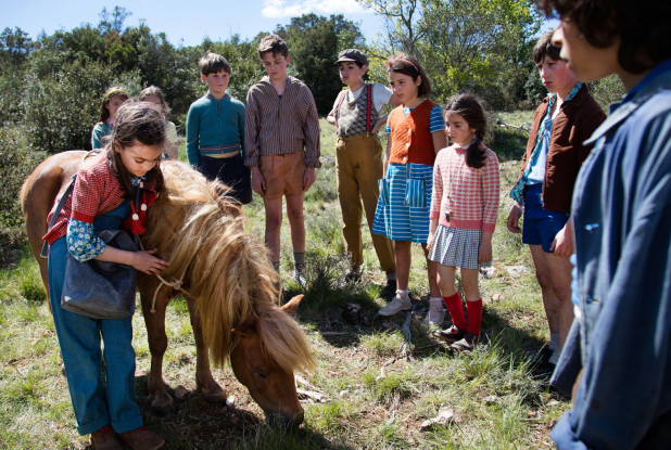 Poly : les enfants et le cheval