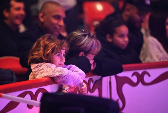 Grand cirque Noël Toulouse enfants