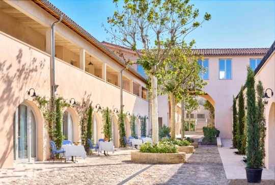 Les plus beaux hôtels de Provence - Auberge la Coste