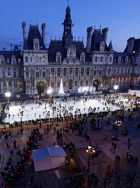 Patinoire Hôtel de Ville
