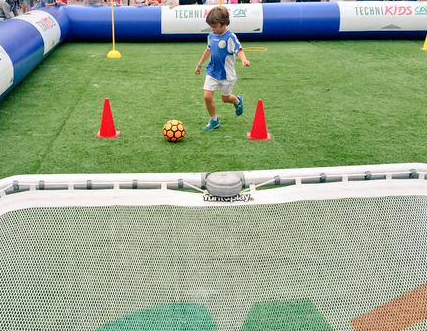 Ballon de Foot Géant pour l'anniversaire de votre enfant - Annikids