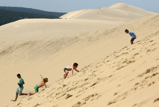 Dune du pilat, enfants