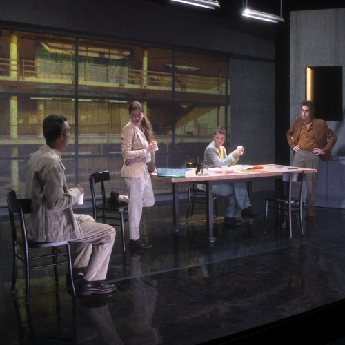 Spectacle Pangolarium