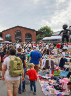 Braderie du Vieux-Lille : Exposants à la Gare Saint Sauveur