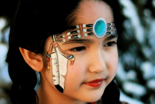 Maquillage Pocahontas