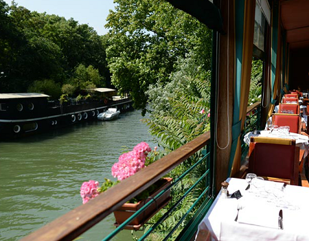 Le Petit Poucet Restaurant