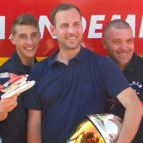 Raphaël, Fred Testot et Nicolas Phillipe- Planes 2