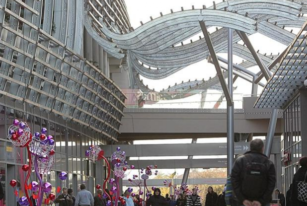 Pôle de loisirs et de commerces - Carré de Soie