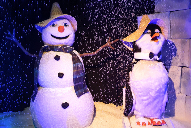 La Magie des Automates : L'igloo enneigé