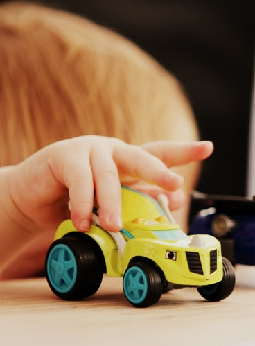 Click and collect : où acheter vos jouets pour Noël ?